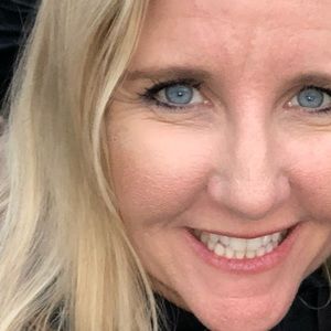 Meet your Posher, Carol